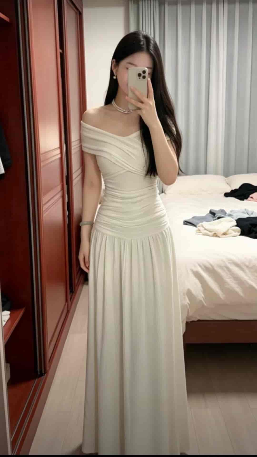 de9081bd-1268-43e5-87ac-237850bef68f_1000039192.jpg