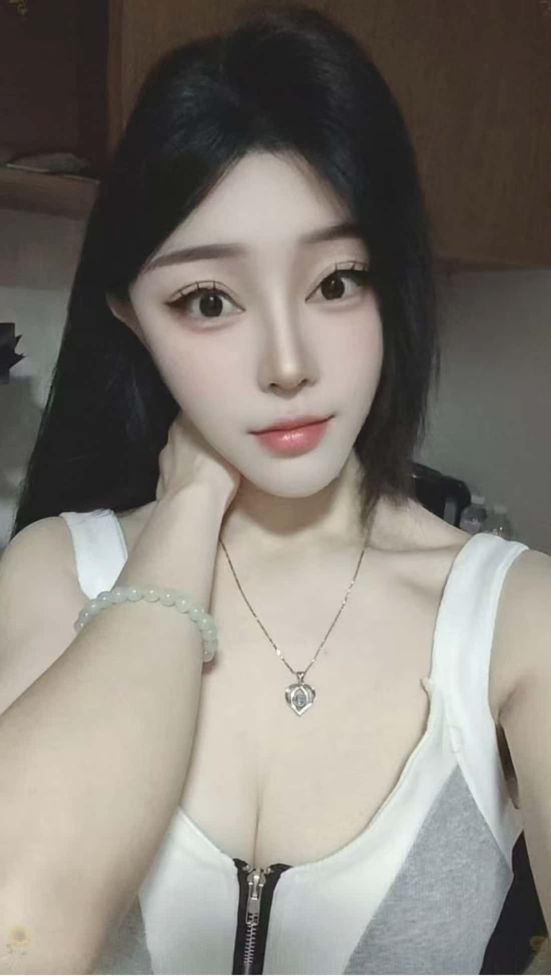 Screenshot_20261010_175532_webapp.saohuwang_edit_227022651053393.jpg