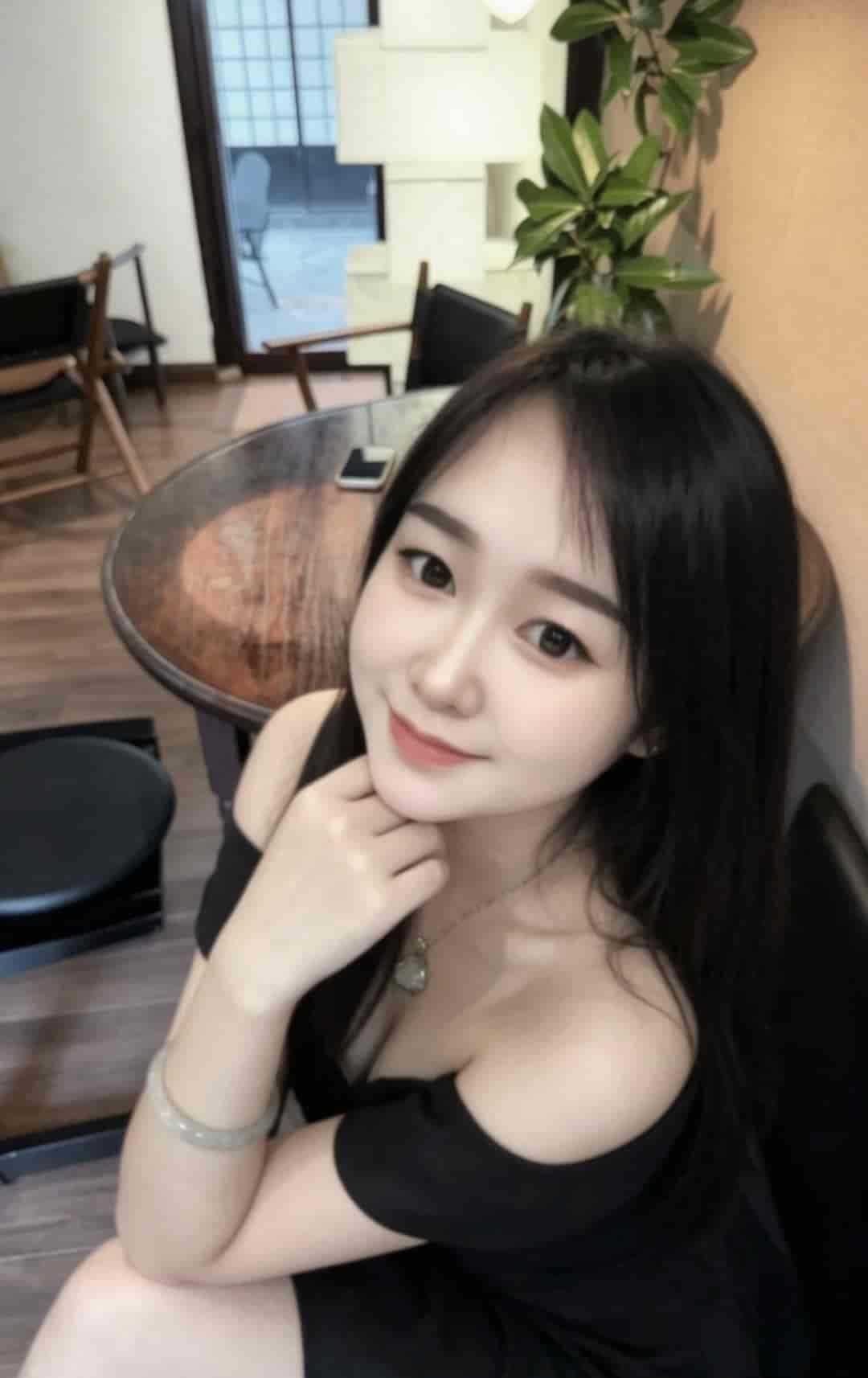 de30b0df-3d0c-437f-baf5-129d35d0eaf6_1000033272.jpg