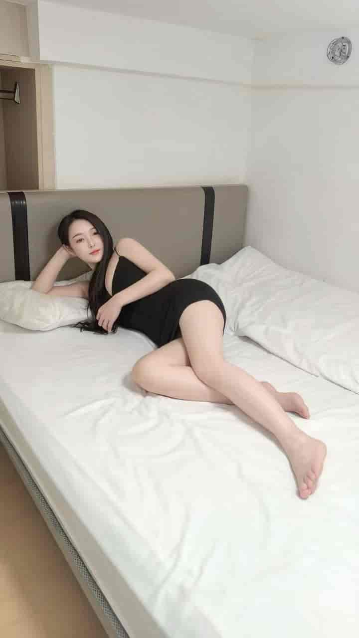 8b833f9a-83ce-4d58-9bfc-6fe3eb524e8b_1578.jpg